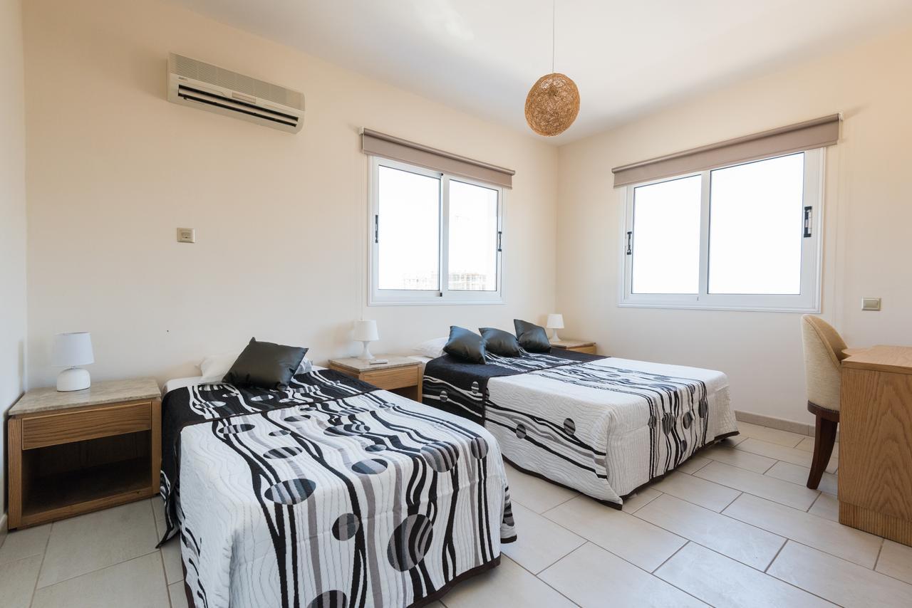 Villa Valmare Ayia Napa Ngoại thất bức ảnh