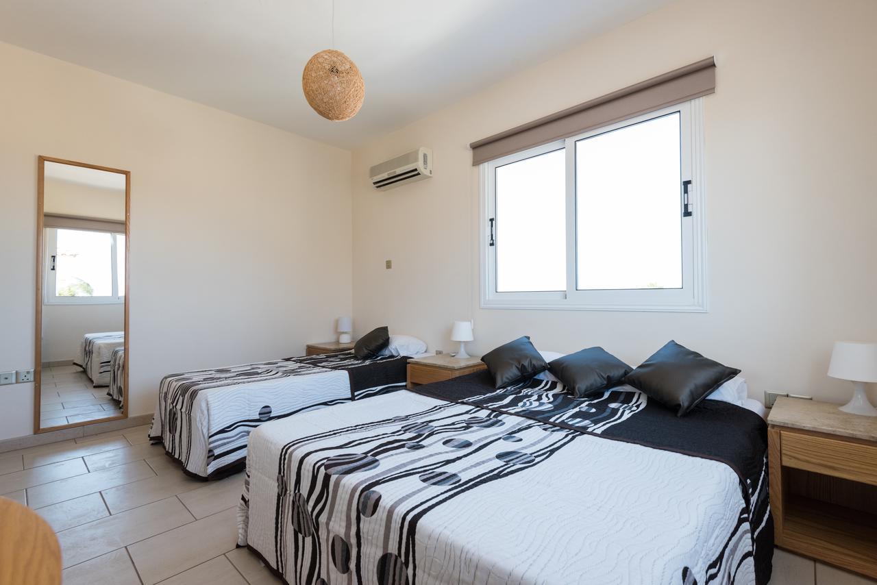 Villa Valmare Ayia Napa Ngoại thất bức ảnh