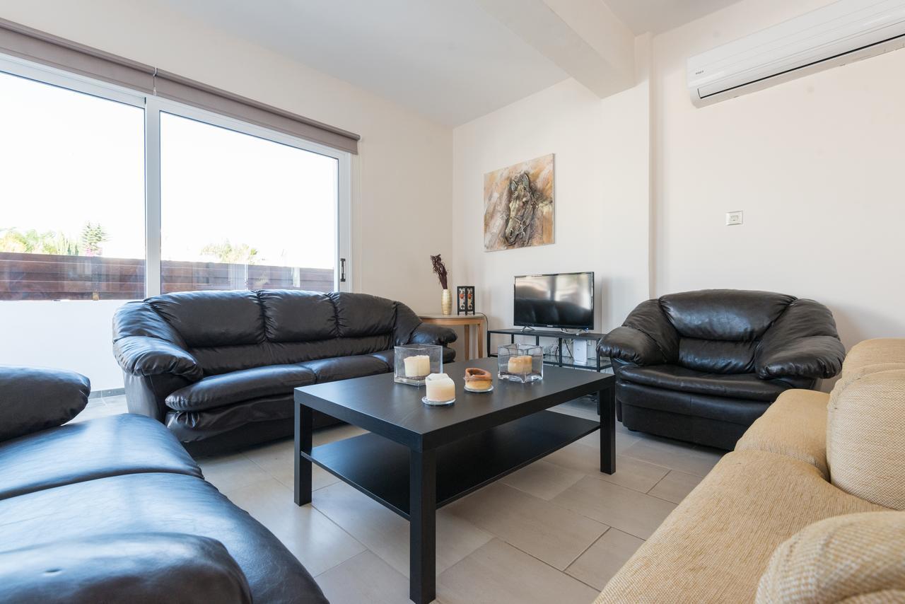 Villa Valmare Ayia Napa Ngoại thất bức ảnh