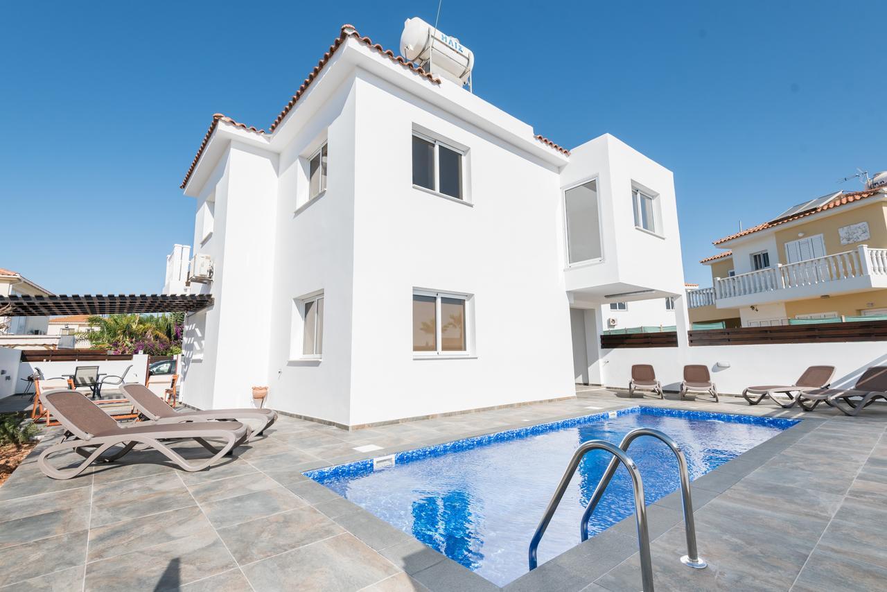 Villa Valmare Ayia Napa Ngoại thất bức ảnh